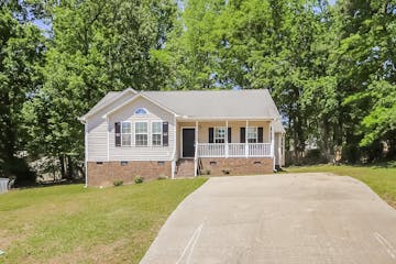1225 Fiddle Ct Zebulon, NC 27597